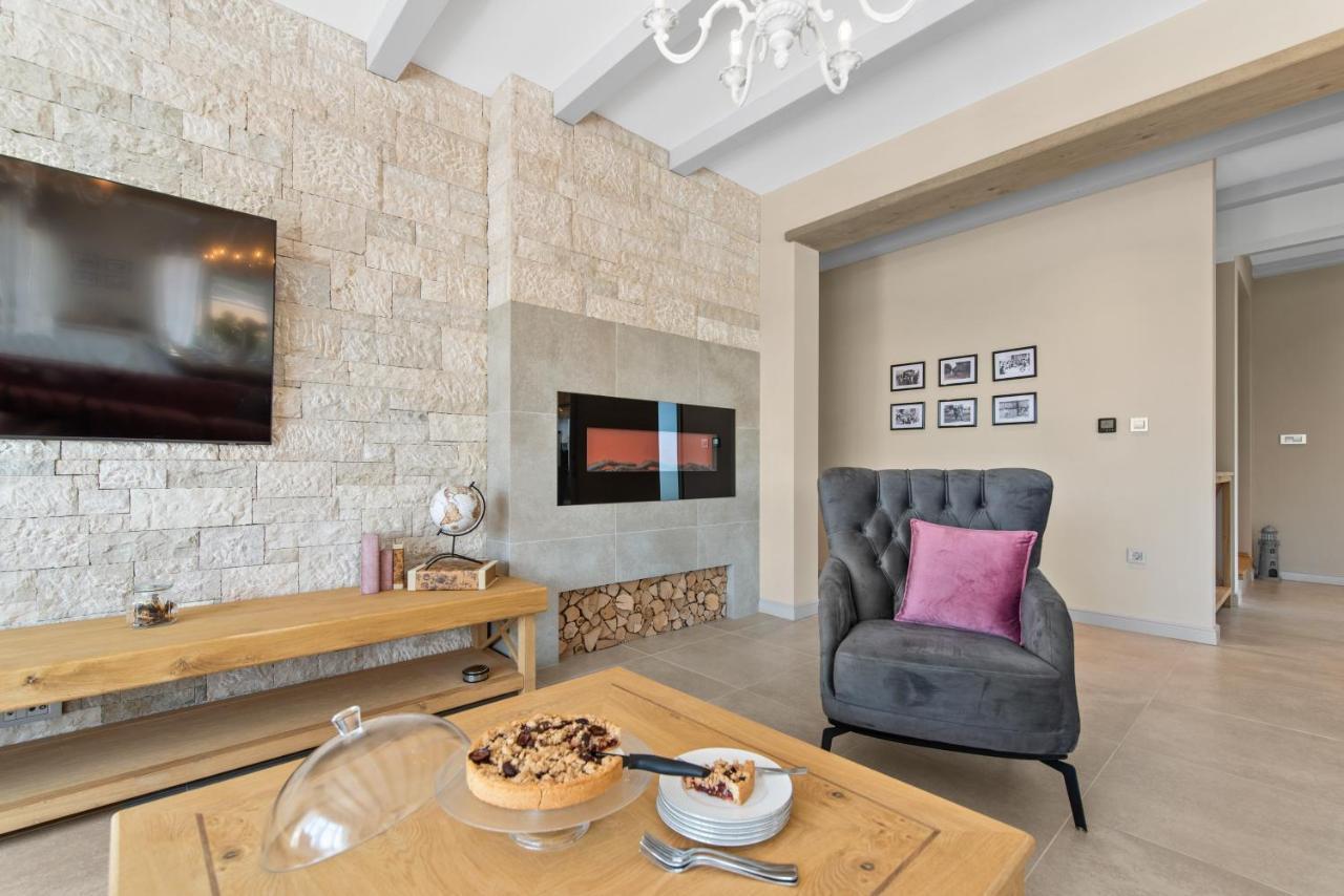Villa Grivicic Nova Vas  Dış mekan fotoğraf